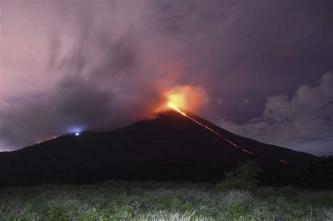 Au Guatemala, l impressionnante éruption du volcan Pacaya