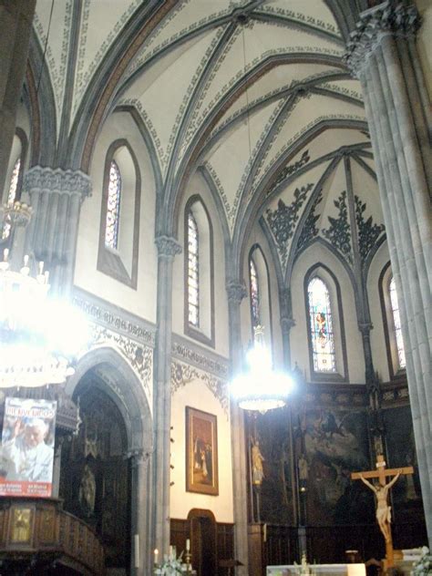 Avilés: Avilés Asturias Iglesia Santo Tomás de Canterbury