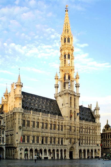 Ayuntamiento de Bruselas   Wikipedia, la enciclopedia libre
