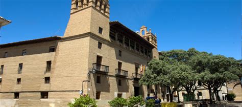 AYUNTAMIENTO   Monumental   Huesca Turismo