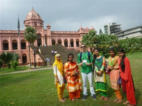 Backpacking in Bangladesh: Top 6 Sights in Old Dhaka   Don ...