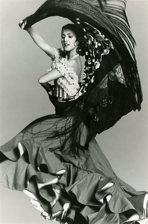 Bailarina bella de flamenco ~Via Patrick Vincent ...