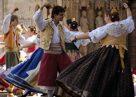 Baile tipico valenciano  | Spanish folklore/Folklore español ...