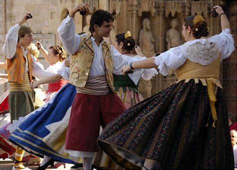 Baile tipico valenciano  | Traje regional, Baile, Traje típico