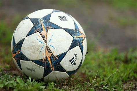 Balón de fútbol   Wikipedia, la enciclopedia libre