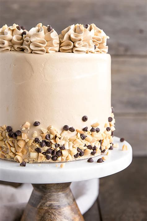 Banana Chocolate Chip Cake with Peanut Butter Frosting ...