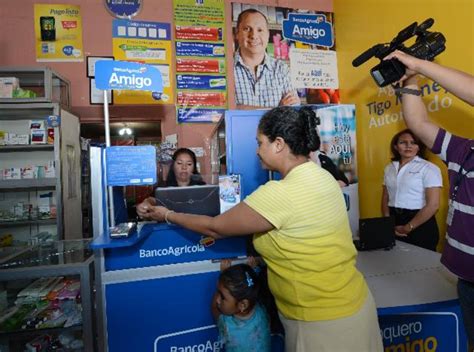 Banco Agrícola busca mayor bancarización en El Salvador ...