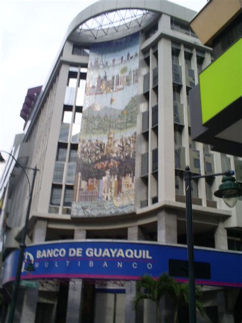 Banco de Guayaquil fue multado con 6.360 dólares   Ecuador ...