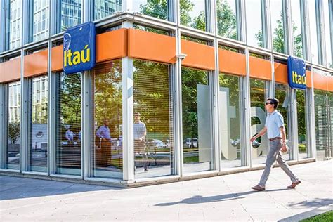 Banco Itaú realiza ajustes en su primera línea gerencial para potenciar ...