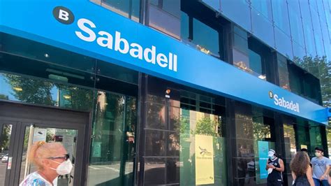 Banco Sabadell descarta la venta del británico TSB tras no ...
