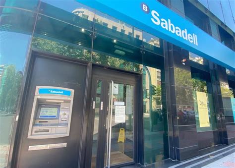 Banco Sabadell gana 203 millones hasta septiembre, un  74,1% por la ...