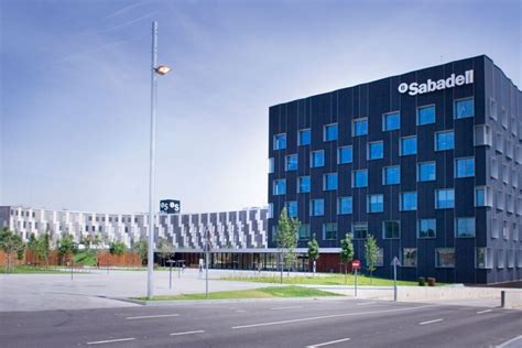 Banco Sabadell lanza su primera emisión de bonos verdes ...