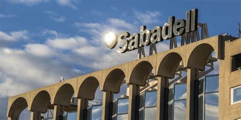 Banco Sabadell plantea un ajuste de empleo de al menos 1.500 ...