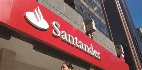 Banco Santander anuncia horario para el lunes feriado | El ...