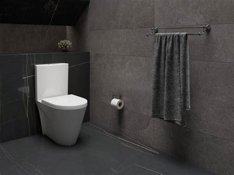 Baños con piso estilo mármol y acabado mate baños modernos de ...