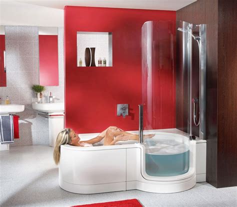 Baños modernos pequeños con ducha y tina   Imagui