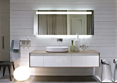Baños modernos y de diseño, estilos innovadores en GUNNI ...
