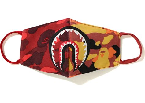 BAPE Half Camo Shark Mask Red/Orange   FW18