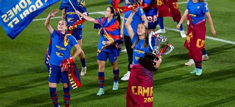 Barcelona femenino gana la Copa y completa histórico triplete | Teletica