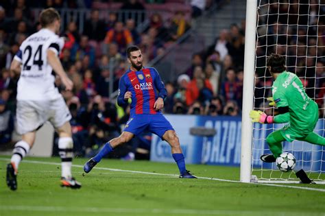 Barcelona matches 20 goal scoring record in Champions League | Inquirer ...