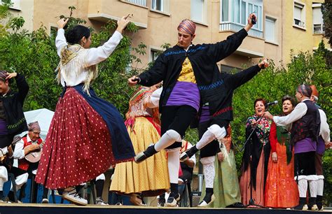 Barcelona Photoblog: Spanish Traditional Dance: The Jota