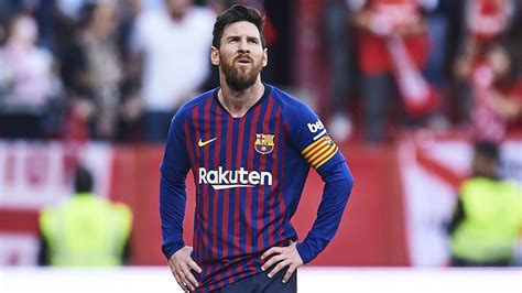 Barcelona star calls Lionel Messi  son of a bi*** , forced ...