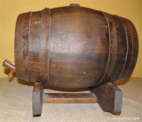 barril de vino de madera de roble con soporte d   Comprar ...