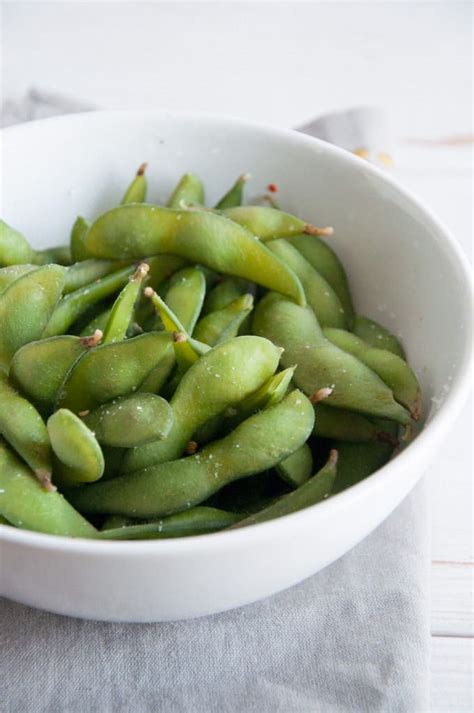 Basic Edamame   Healthy Vegan Snack Recipe + Video | Elephantastic Vegan