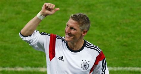 Bastian Schweinsteiger set to become Man United s first ...