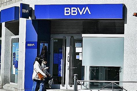 BBVA: los empleados con derecho a bonus pierden el 40% | Banca