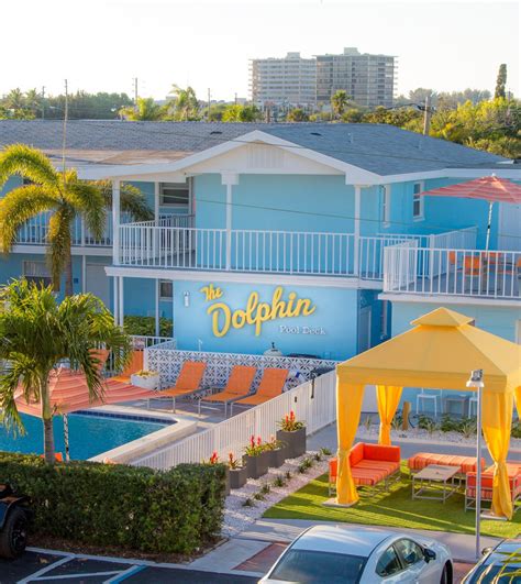 Beachfront Hotels St Petersburg FL   St Pete Beach Suites ...