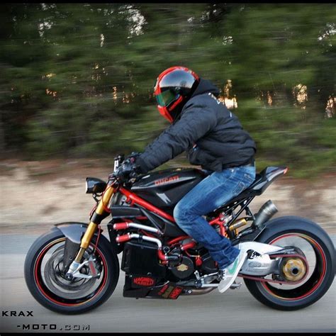 Beast Mode! By: Krax Moto France Via: @cyclelaw # ...