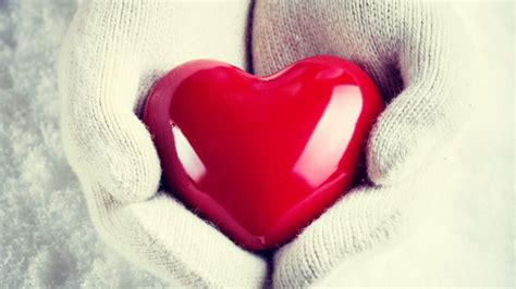 Beautiful Love Heart Wallpaper HD Pics – One HD Wallpaper ...