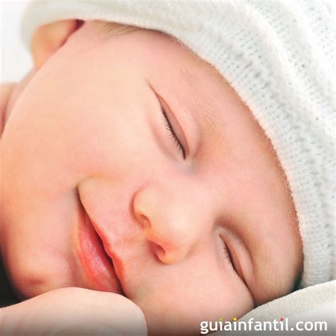 Bebé recién nacido durmiendo tranquilo   Fotos a bebés ...