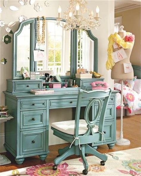 Bedroom Closets   Shabby Chic Interior Design Ideas ...