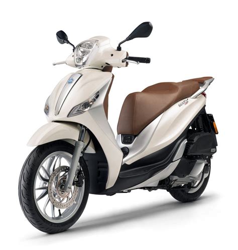 Berminat Membeli Piaggio Medley, Ini Harga dan Spesifikasinya | Grandes ...