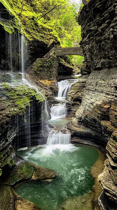 Best 25+ Hiking trails with waterfalls ideas on Pinterest ...