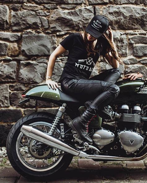 bike &girls  easy life | Cafe racer style, Motorcycle girl, Cafe racer
