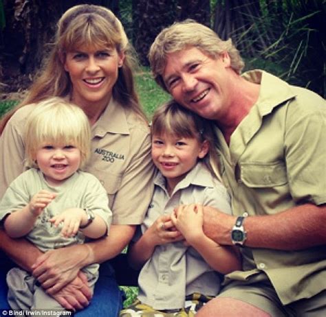 Bindi Irwin pays tribute to her  wildlife warrior  father Steve Irwin ...