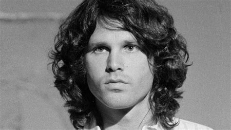 Biografia de Jim Morrison é razoável, mas traz bons momentos na ...