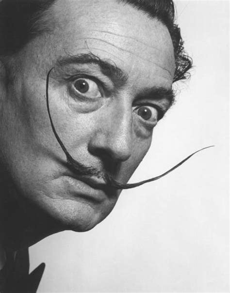 Biografia de Salvador Dalí   eBiografia