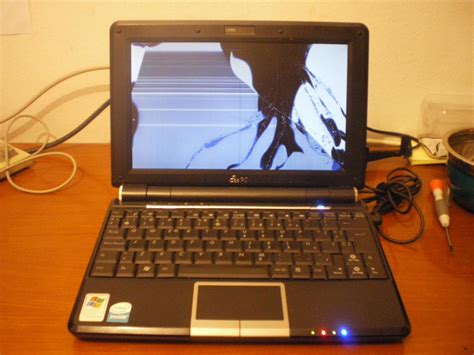Blog de goLaDeD: Cambiar pantalla rota de un portátil Asus ...