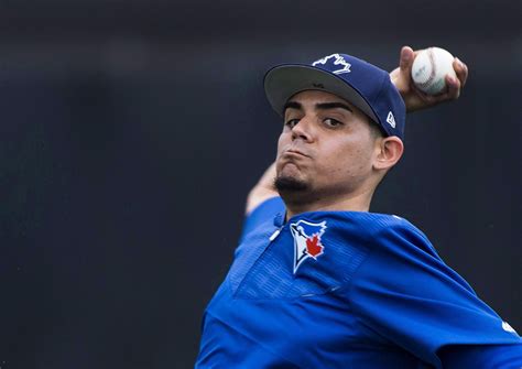 Blue Jays closer Roberto Osuna excited to show Mexico his ...