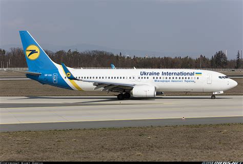 Boeing 737 800   Ukraine International Airlines   UIA ...