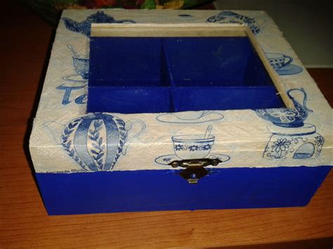 bonita caja para infusiones en tonos azules y tapa ...