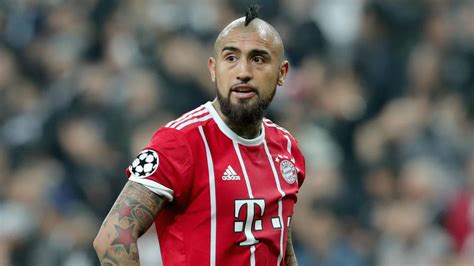 BREAKING NEWS: Barcelona agreed deal with Bayern for Vidal ...