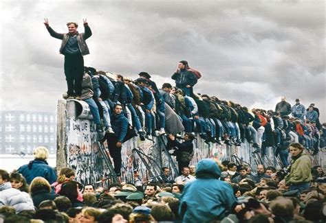 Breve historia de la caída del Muro de Berlín