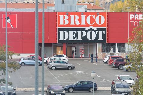 Brico Dépôt no cerrará sus tiendas en Navarra, según sus empleados