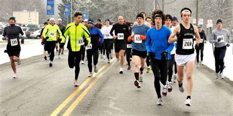 Brookfield four mile road race is a family affair   NewsTimes