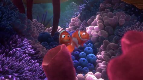 Buscando a Nemo en español latino .   YouTube